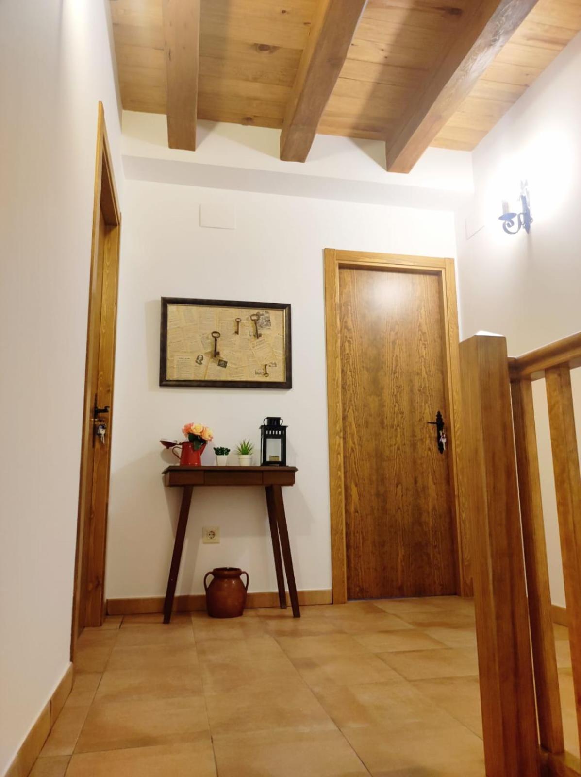 Alojamiento Turistico Los Laureles Segovia Bagian luar foto